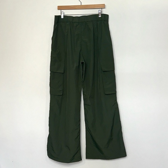 NWT Halara Mid Rise Button Zipper Side Pocket Wide Leg Casual Cargo Pants - Picture 10 of 13